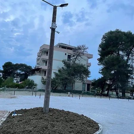Parque de Campismo Adria Golem (Tirana)